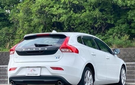 Volvo V40 II рестайлинг, 2020 год, 910 000 рублей, 4 фотография