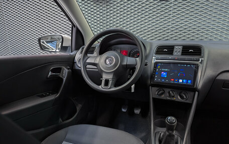 Volkswagen Polo VI (EU Market), 2012 год, 780 000 рублей, 13 фотография