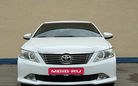 Toyota Camry, 2013 год, 1 490 000 рублей, 2 фотография