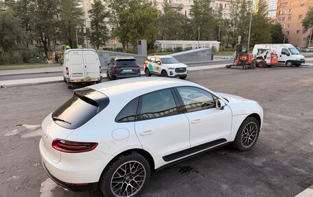 Porsche Macan I рестайлинг, 2014 год, 2 350 000 рублей, 16 фотография