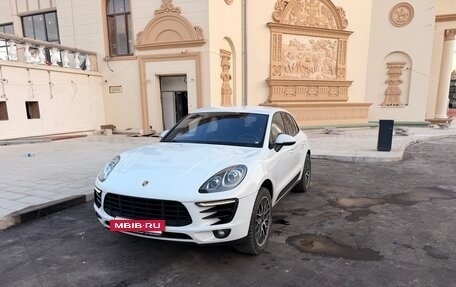 Porsche Macan I рестайлинг, 2014 год, 2 350 000 рублей, 5 фотография