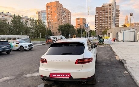 Porsche Macan I рестайлинг, 2014 год, 2 350 000 рублей, 17 фотография