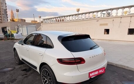 Porsche Macan I рестайлинг, 2014 год, 2 350 000 рублей, 18 фотография
