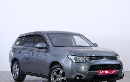 Mitsubishi Outlander III рестайлинг 3, 2012 год, 1 399 000 рублей, 1 фотография