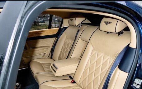 Bentley Continental Flying Spur, 2008 год, 2 100 000 рублей, 15 фотография