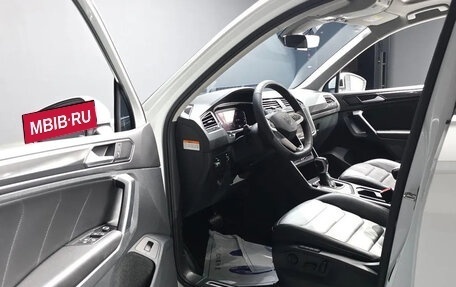 Volkswagen Tiguan II, 2022 год, 3 150 000 рублей, 9 фотография