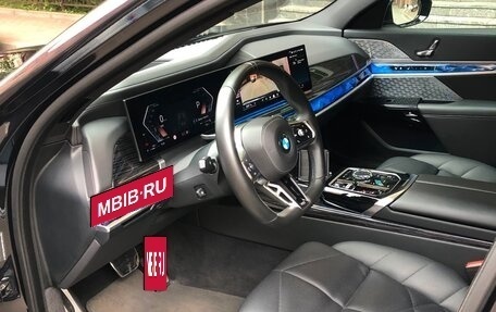 BMW 7 серия, 2023 год, 14 500 000 рублей, 6 фотография