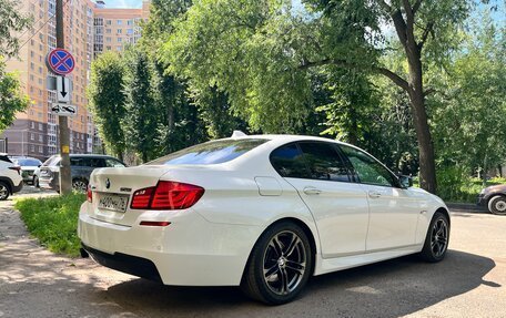 BMW 5 серия, 2013 год, 1 900 000 рублей, 3 фотография