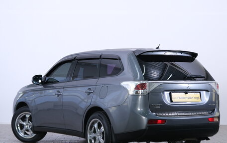 Mitsubishi Outlander III рестайлинг 3, 2012 год, 1 399 000 рублей, 5 фотография
