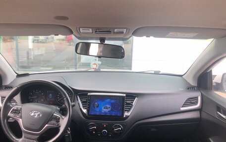 Hyundai Solaris II рестайлинг, 2018 год, 1 398 000 рублей, 5 фотография