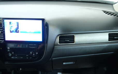 Mitsubishi Outlander III рестайлинг 3, 2012 год, 1 399 000 рублей, 15 фотография