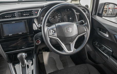 Honda Shuttle II, 2015 год, 1 249 000 рублей, 14 фотография