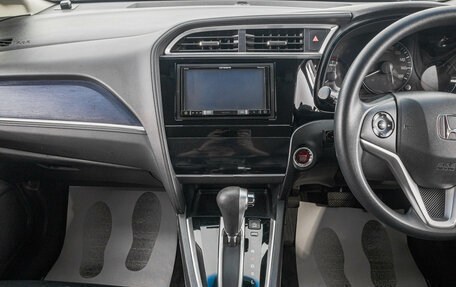 Honda Shuttle II, 2015 год, 1 249 000 рублей, 15 фотография