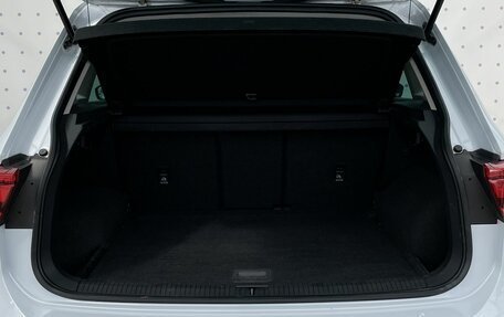 Volkswagen Tiguan II, 2018 год, 2 730 000 рублей, 7 фотография