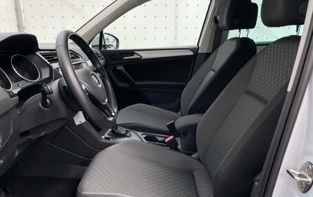 Volkswagen Tiguan II, 2018 год, 2 730 000 рублей, 11 фотография
