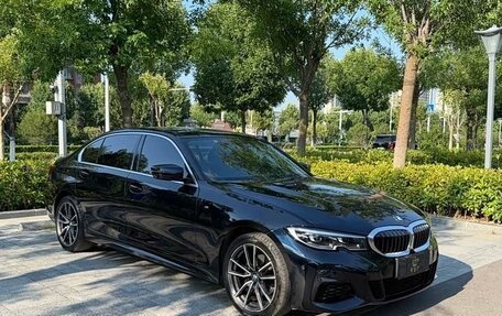 BMW 3 серия, 2022 год, 2 990 000 рублей, 1 фотография