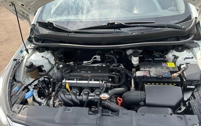 Hyundai Solaris II рестайлинг, 2013 год, 750 000 рублей, 1 фотография