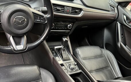 Mazda 6, 2018 год, 1 850 000 рублей, 1 фотография