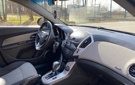 Chevrolet Cruze II, 2014 год, 700 000 рублей, 8 фотография