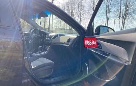 Chevrolet Cruze II, 2014 год, 700 000 рублей, 9 фотография