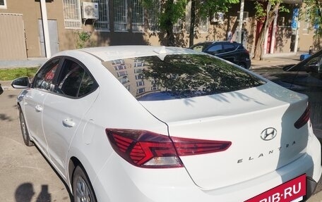 Hyundai Elantra VI рестайлинг, 2019 год, 1 700 000 рублей, 3 фотография