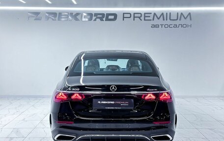 Mercedes-Benz E-Класс, 2026 год, 8 700 000 рублей, 17 фотография