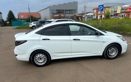 Hyundai Solaris II рестайлинг, 2013 год, 750 000 рублей, 3 фотография