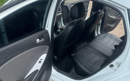 Hyundai Solaris II рестайлинг, 2013 год, 750 000 рублей, 10 фотография