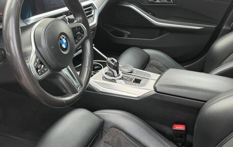 BMW 3 серия, 2019 год, 3 900 000 рублей, 11 фотография