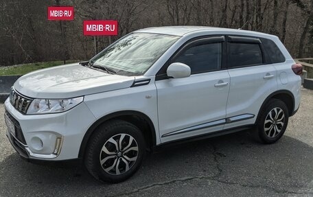 Suzuki Vitara II рестайлинг, 2020 год, 2 000 000 рублей, 2 фотография