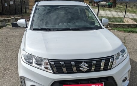 Suzuki Vitara II рестайлинг, 2020 год, 2 000 000 рублей, 21 фотография