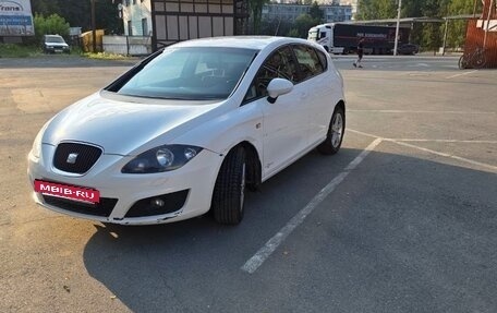 SEAT Leon II, 2012 год, 800 000 рублей, 3 фотография