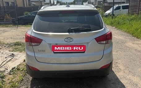 Hyundai ix35 I рестайлинг, 2015 год, 1 150 000 рублей, 4 фотография