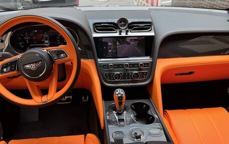 Bentley Bentayga I, 2026 год, 47 000 000 рублей, 13 фотография