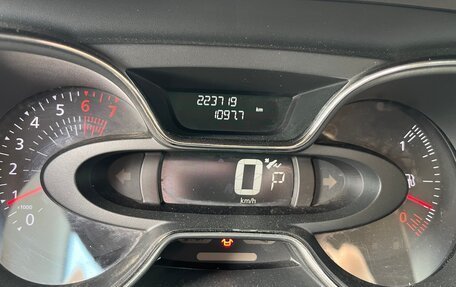 Renault Kaptur I рестайлинг, 2019 год, 900 000 рублей, 9 фотография