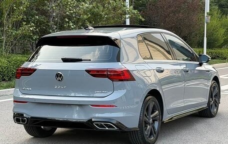 Volkswagen Golf VIII, 2022 год, 1 690 000 рублей, 6 фотография