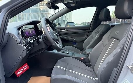 Volkswagen Golf VIII, 2022 год, 1 690 000 рублей, 9 фотография