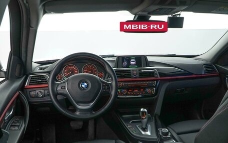 BMW 3 серия, 2015 год, 2 354 055 рублей, 4 фотография