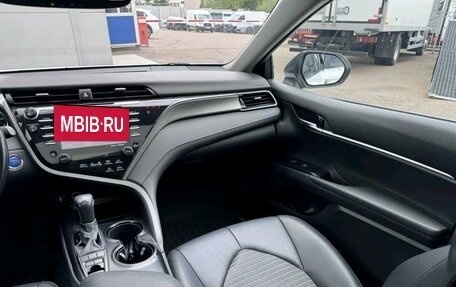 Toyota Camry, 2020 год, 2 450 000 рублей, 9 фотография
