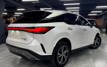 Lexus RX IV рестайлинг, 2023 год, 8 960 000 рублей, 2 фотография