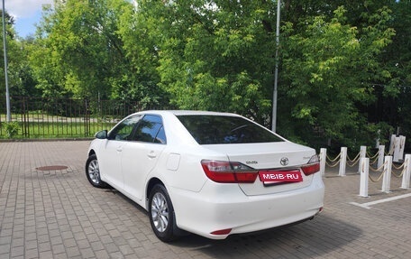 Toyota Camry, 2015 год, 1 390 000 рублей, 5 фотография