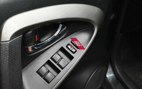 Toyota RAV4, 2011 год, 1 500 000 рублей, 13 фотография