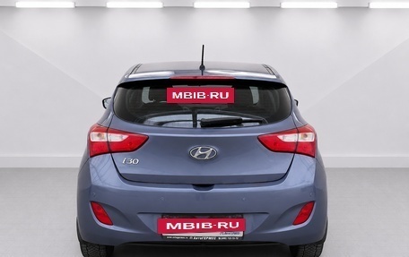 Hyundai i30 II рестайлинг, 2012 год, 850 000 рублей, 3 фотография