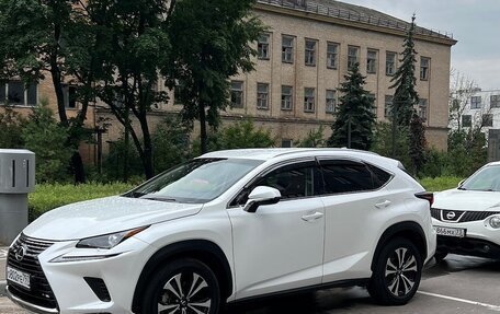 Lexus NX I, 2019 год, 2 350 000 рублей, 7 фотография