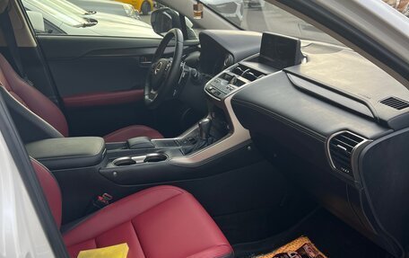 Lexus NX I, 2019 год, 2 350 000 рублей, 4 фотография