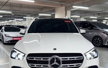 Mercedes-Benz GLE, 2024 год, 8 900 000 рублей, 3 фотография