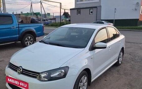 Volkswagen Polo VI (EU Market), 2015 год, 1 000 000 рублей, 3 фотография