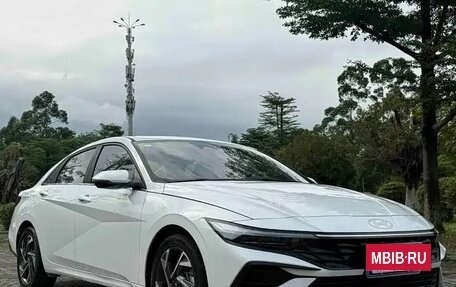 Hyundai Elantra, 2023 год, 1 740 000 рублей, 3 фотография
