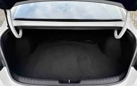 Hyundai Elantra, 2023 год, 1 740 000 рублей, 13 фотография