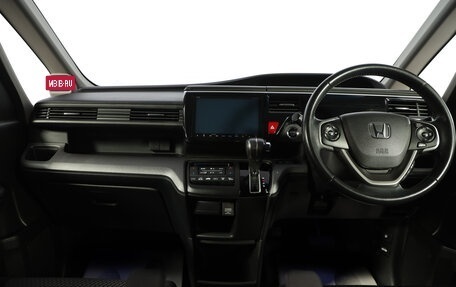 Honda Stepwgn IV, 2015 год, 1 849 000 рублей, 9 фотография
